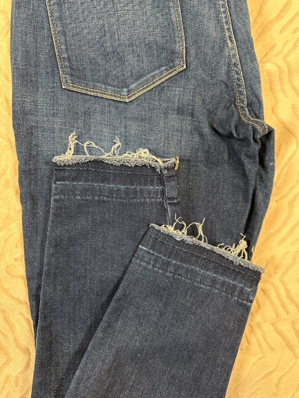 Guess Sexy Curve Distressed Jeans Size 31 - Picture 8 of 8